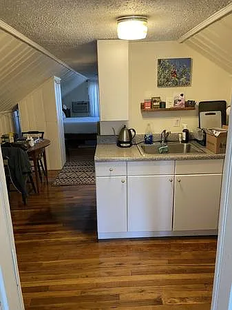 78 Amsden St #2 — Photo 4