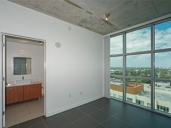4th image of 3301 NE 1st Ave APT H1703