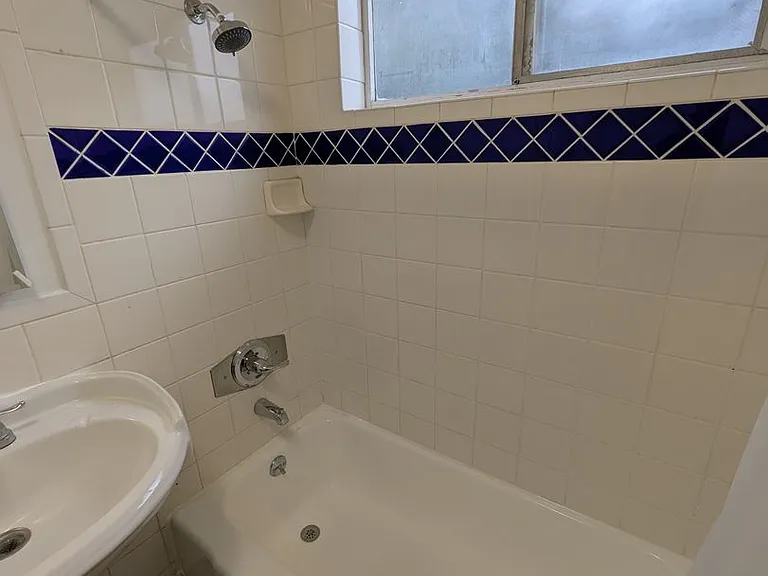 1631 W Lomita Blvd — Photo 9