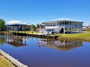 11054 Montana St, Bay Saint Louis, MS 39520