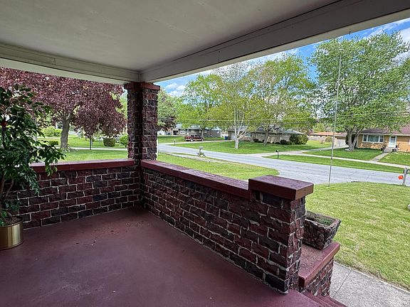 4th image of 424 Yanke Rd