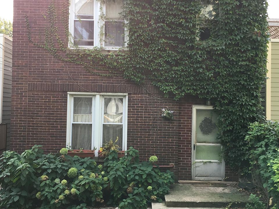 1st image of 1913 W Cornelia Ave