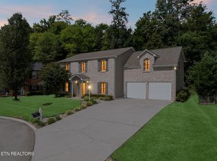 1511 Pebble Shore Ln, Knoxville, TN 37931