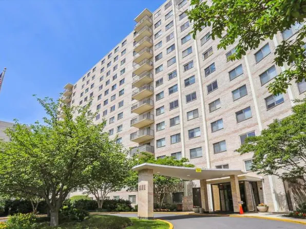 1121 University Blvd W APT 912, Silver Spring, MD 20902