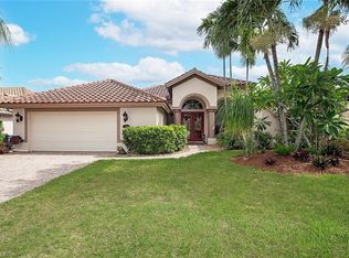 1075 Tivoli Dr, Naples, FL 34104