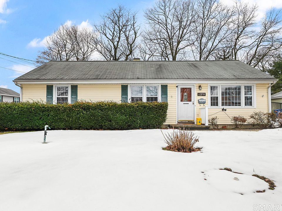 1st image of 105 Daniel Drive
