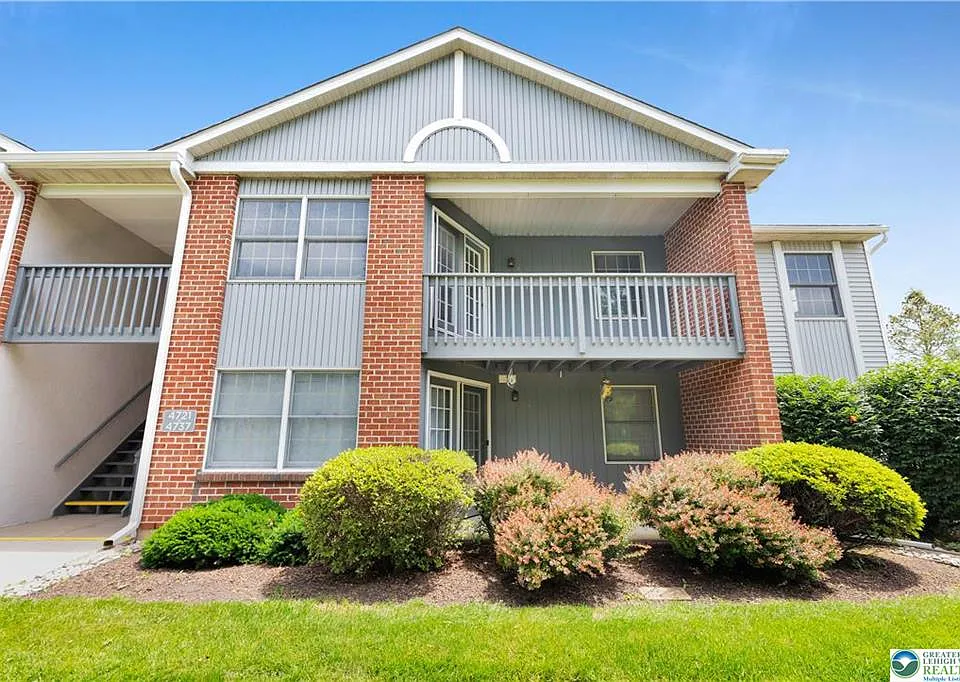 4737 Cheryl Dr