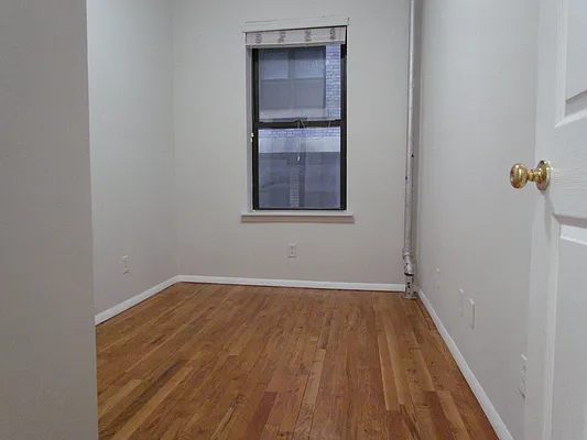 Rented by Landmark Real Estate | media 14