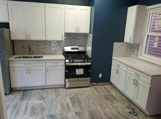 864 E 15th St #2E, Brooklyn, NY 11230