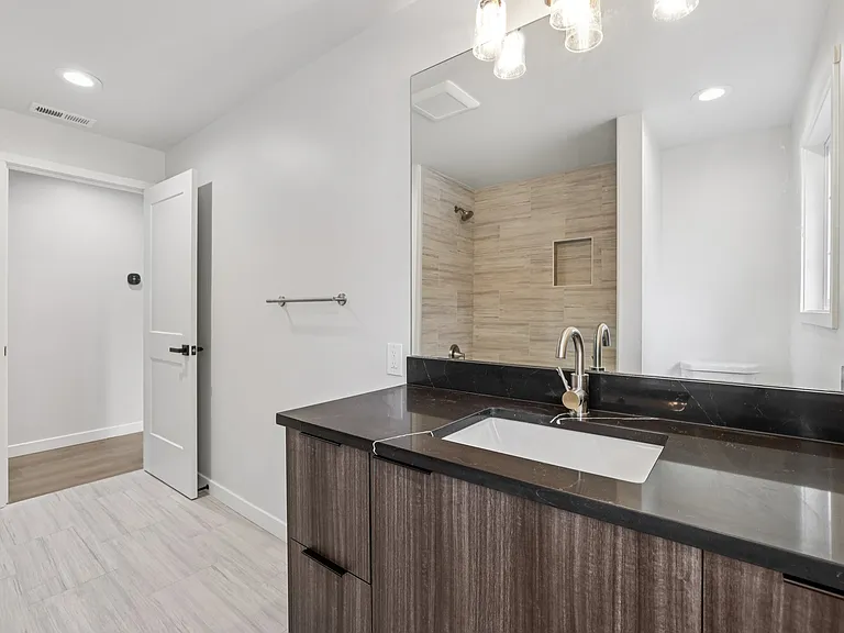 5114 Picnic Point Rd — Photo 35