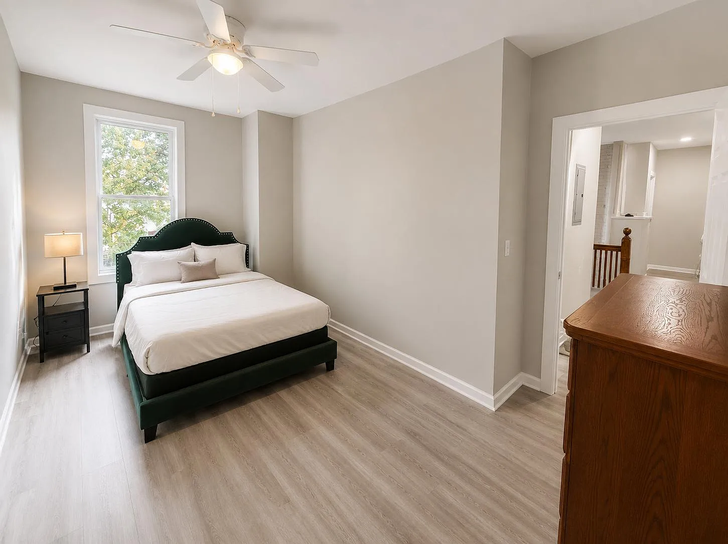 4 bed, 3.0 bath, 2000 sqft, $1,252 — Photo 2
