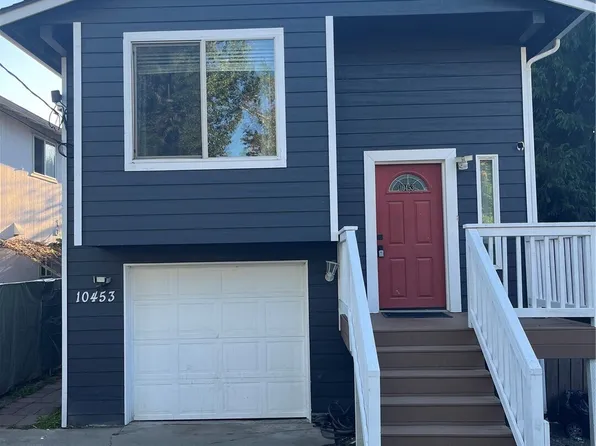 10453 1st Avenue SW, Seattle, WA 98146