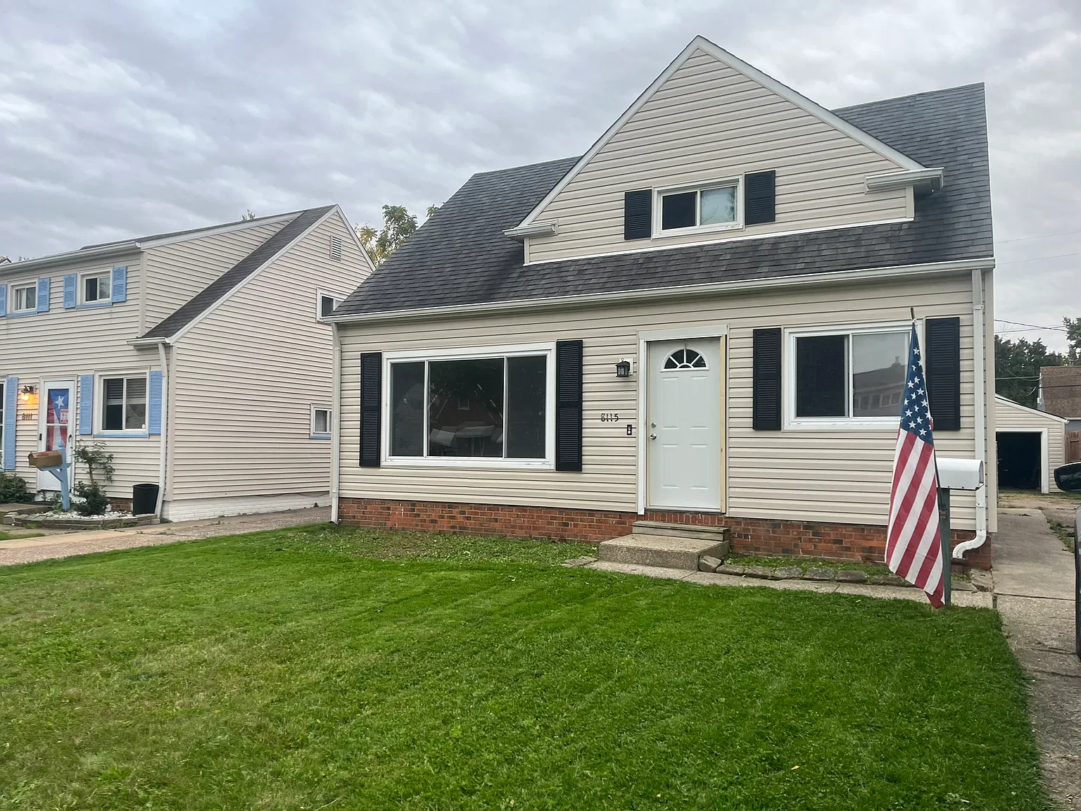 3 bed, 1092 sqft, $1,800 — Photo 2