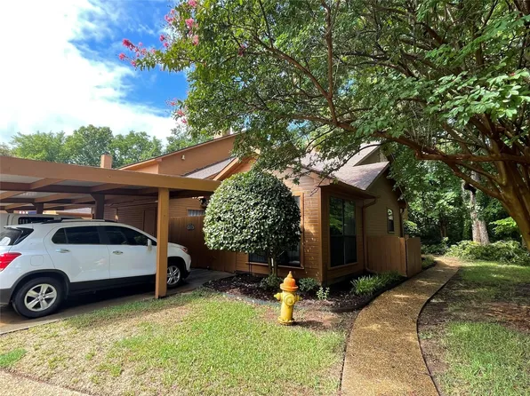 3300 Eastwood Dr, Shreveport, LA 71105