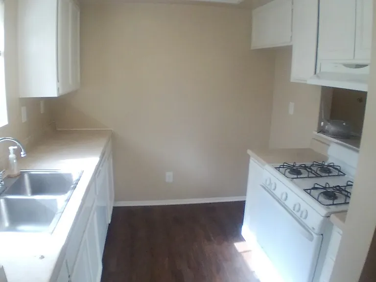 112 W Malvern Ave #C — Photo 1