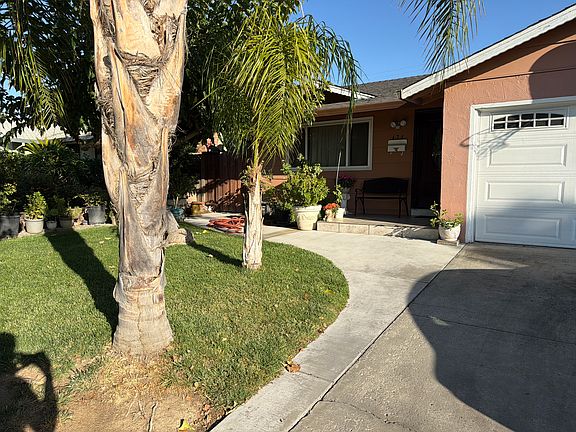 2nd image of 474 Southside Dr
