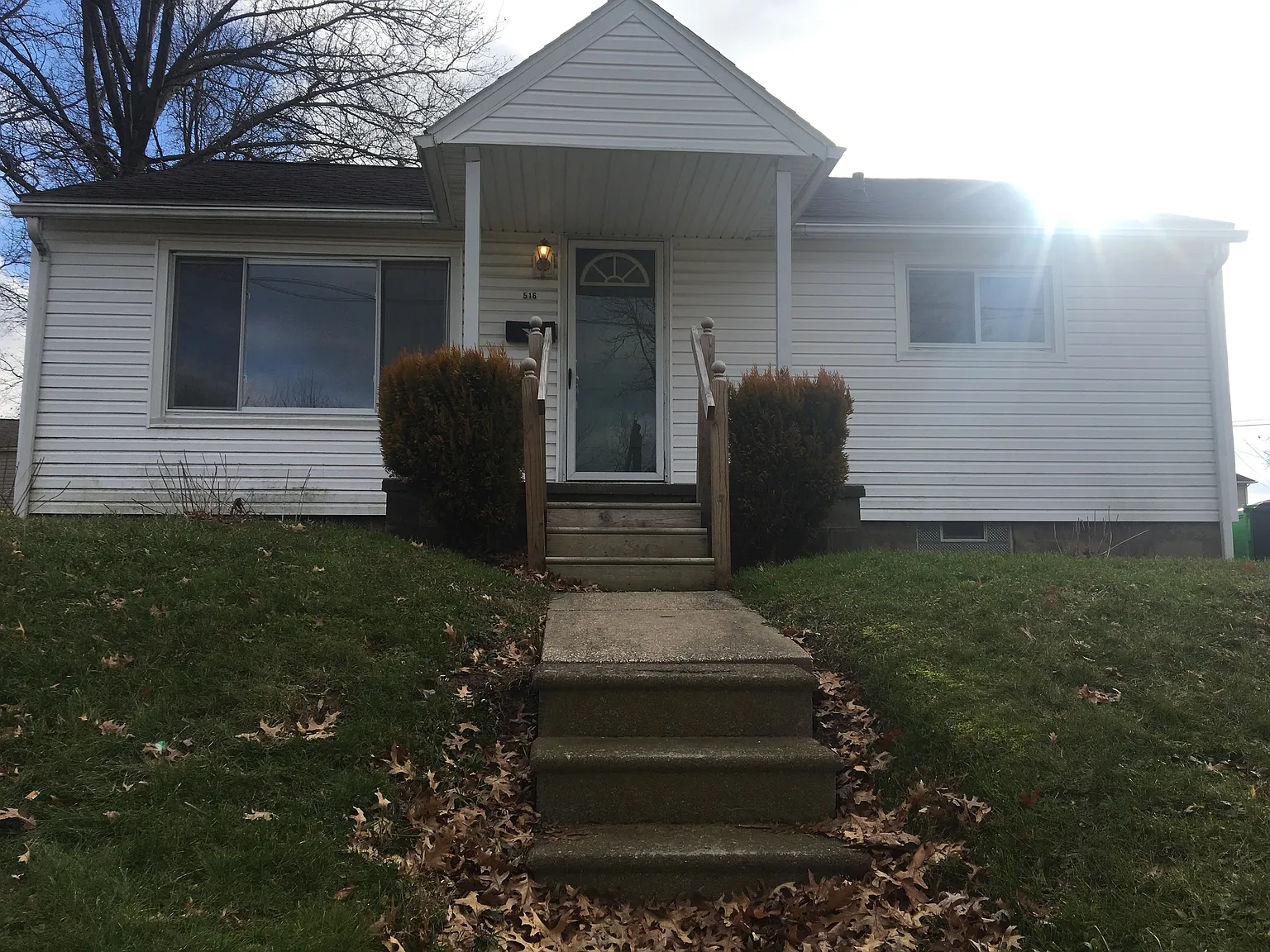 516 Franklin Ave photo 1