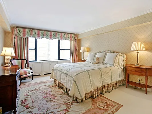 Sold by Sotheby's International Realty | media 1