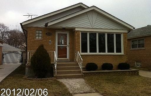 1st image of 10429 S Saint Louis Ave