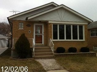 10429 S Saint Louis Ave, Chicago, IL 60655