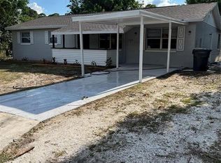 125 Edgewater Dr, Winter Haven, FL 33881