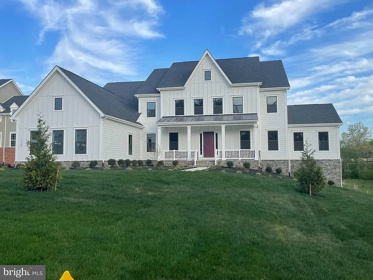 23324 Hastings Ridge Ct — Photo 1