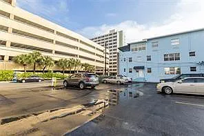 301 Van Buren St #101D — Photo 14