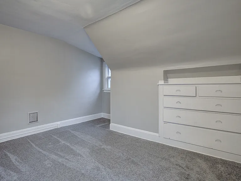 366 N Firestone Blvd — Photo 12