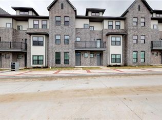 604 Clay St, Bryan, TX 77801