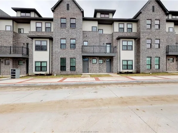 604 Clay St, Bryan, TX 77801