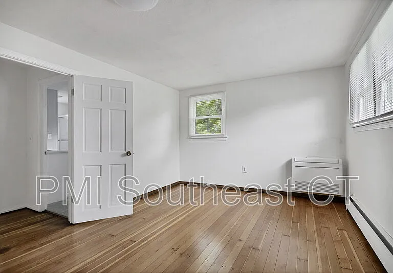 51 Lake Ave — Photo 26