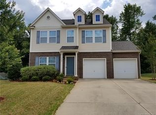 1040 Ellis Pond Dr, Rock Hill, SC 29730