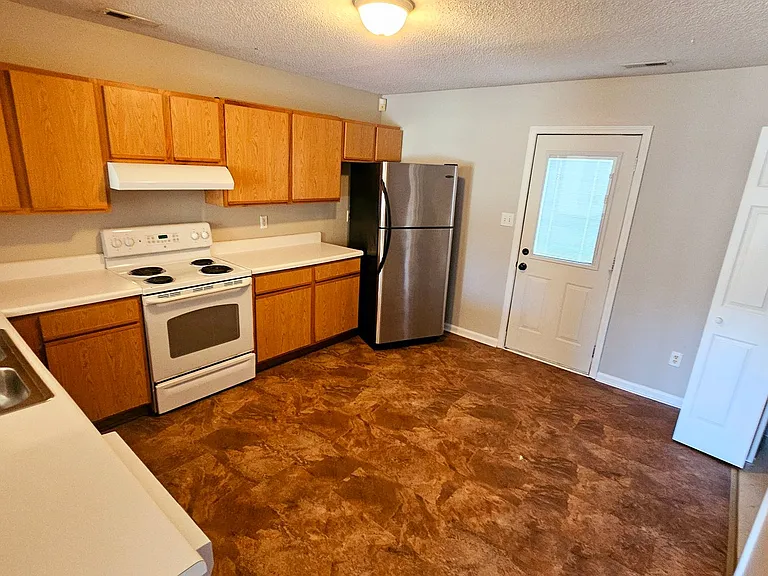 2125 Brandymill Ln — Photo 18