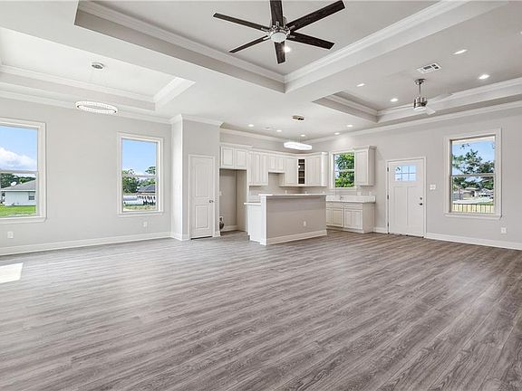 4th image of 4843 Bright Dr