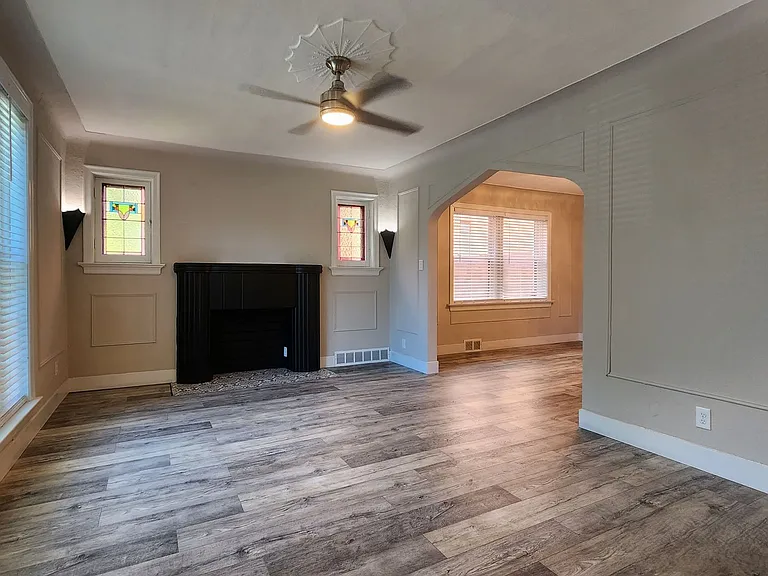 4632 Locke — Photo 8
