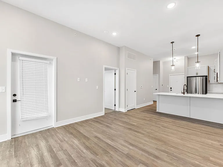 Blackwell Living — Photo 41