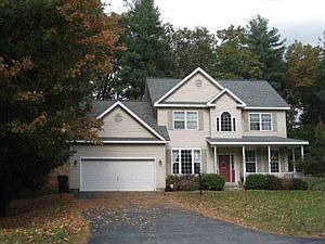 1st image of 104 Cobble Hill Dr