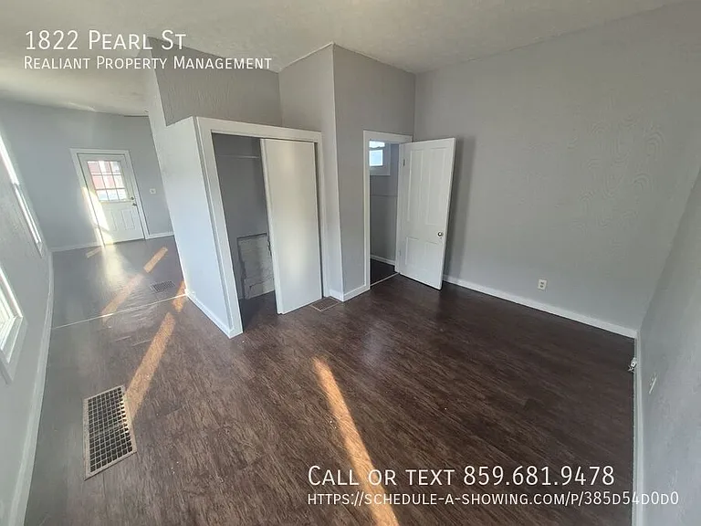 1822 Pearl St — Photo 7