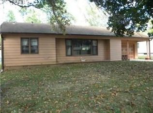 526 Pennsylvania St, Leavenworth, KS 66048