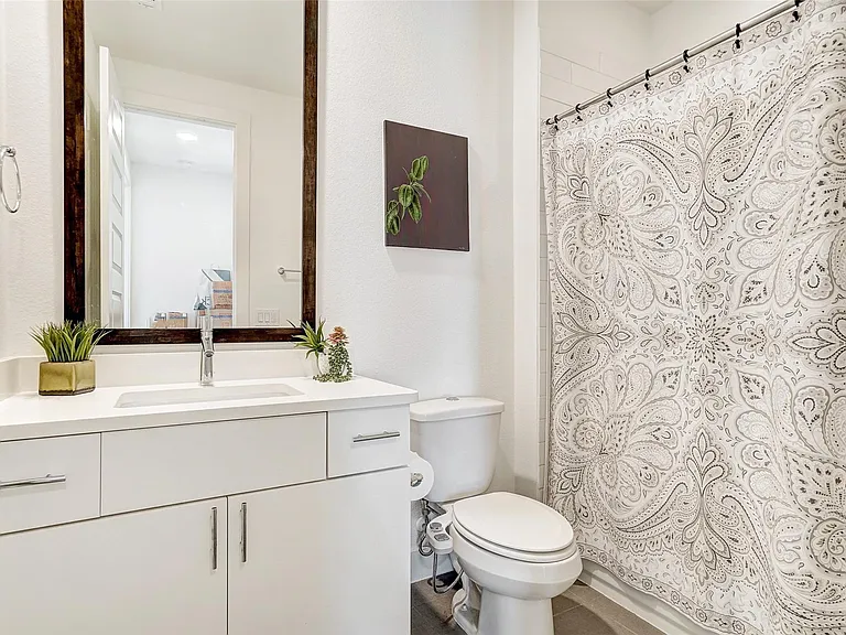 6317 Toscana Ave — Photo 27