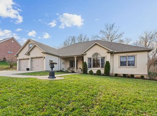 4077 Camisa Ct, Ashland, KY 41102