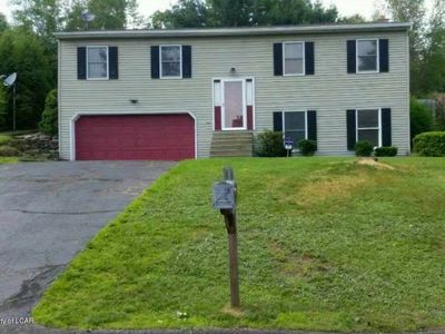 20 Vista Dr, Nanticoke, PA, 18634