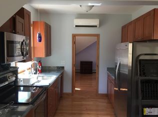 4 Hayden Ln #4A, Bedford, MA 01730