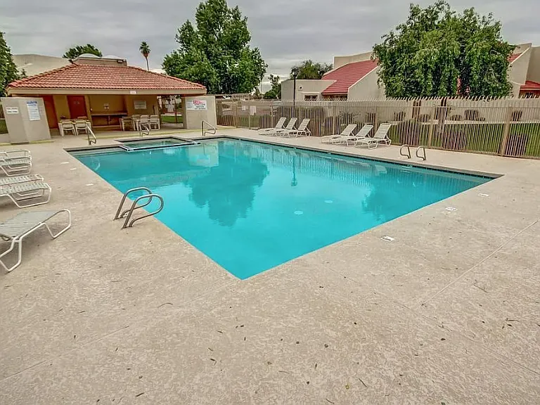 4826 W New World Dr — Photo 20