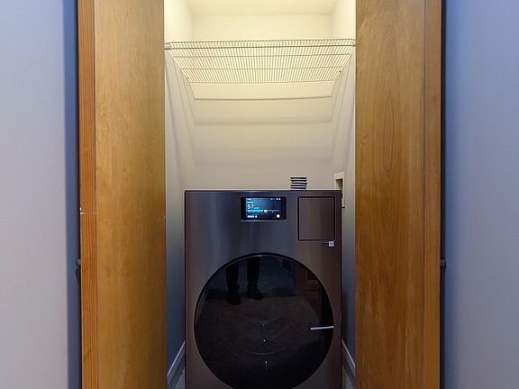 State of the art 5.2 cubic ft. Combo Washer & Dryer
