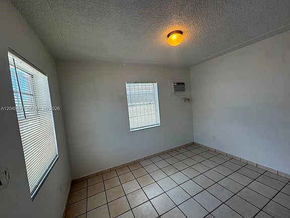 4th image of 1236 NW 33rd Ave #1