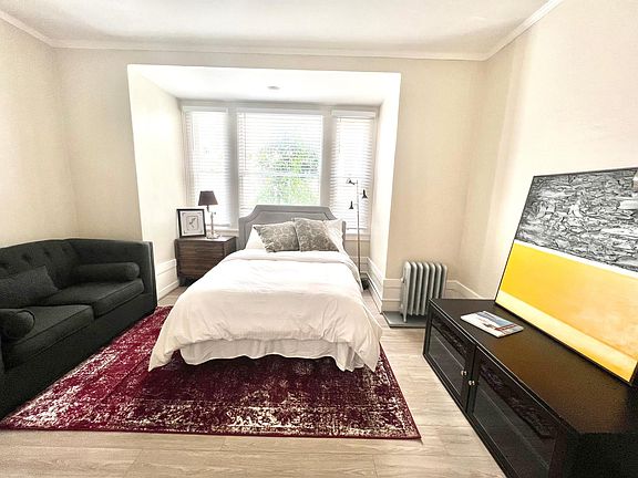 2nd image of 755 Bush St APT 204