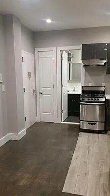 Rented by Evergreen Apartments BK | media 7