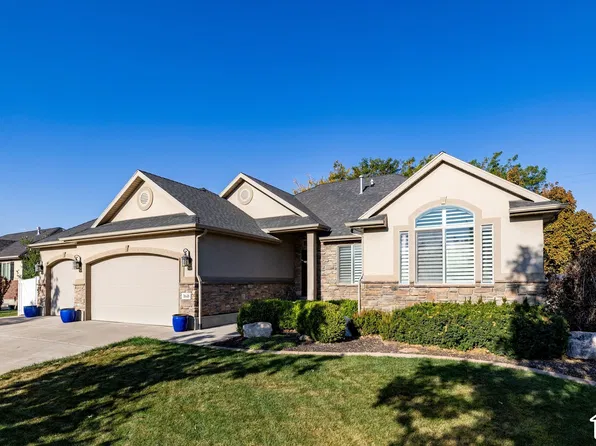 1648 S 2065 W, Woods Cross, UT 84087