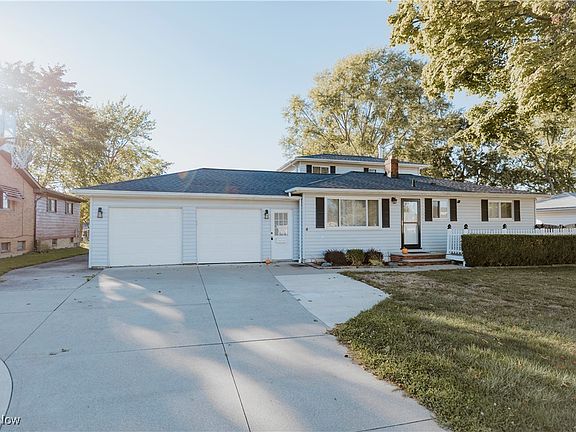 2nd image of 13236 Tomson Dr